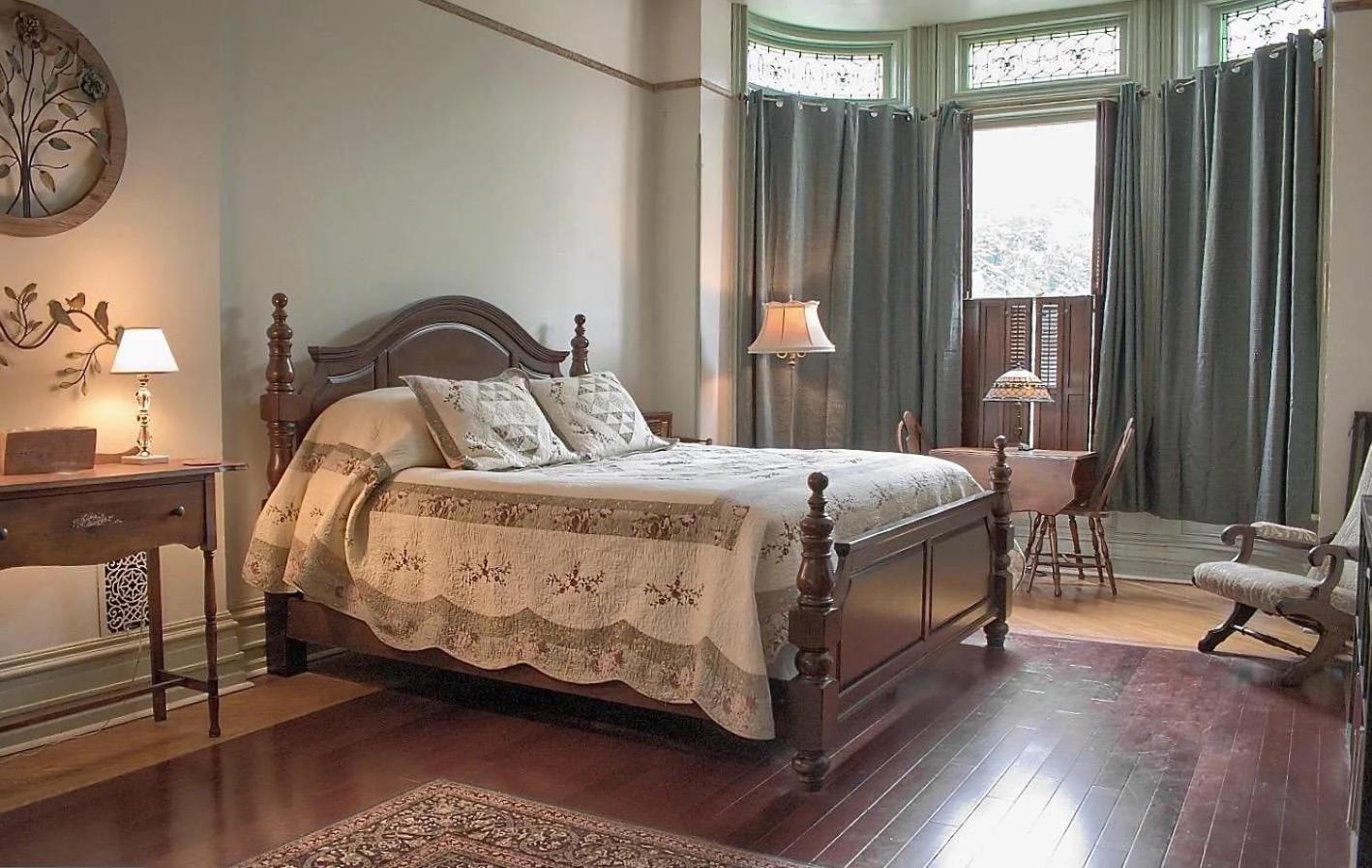 Pensión Shamokin Bed And Breakfast
